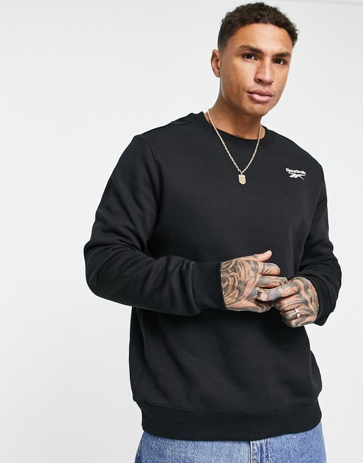 Reebok Small Logo Sweat In Black