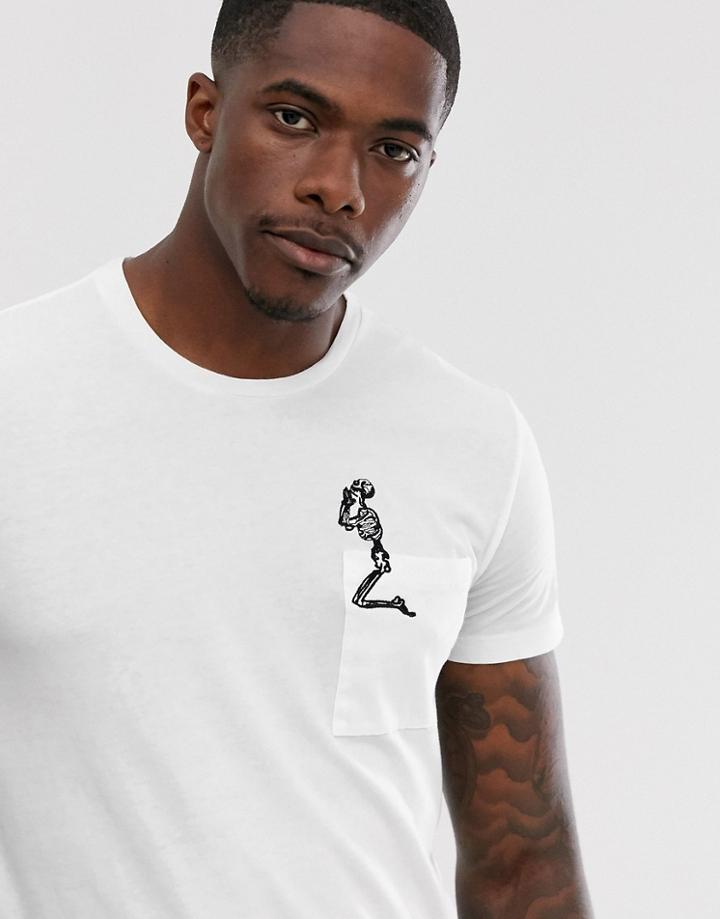 Religion T-shirt With Skull Pocket In White