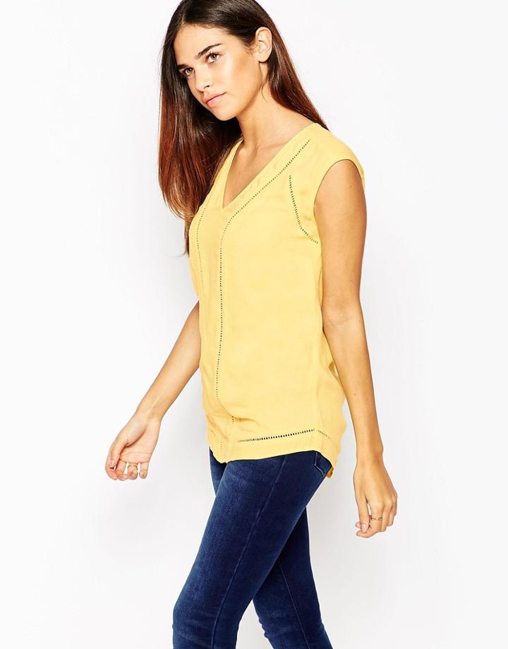 Warehouse Pretty Insert Top - Raspberry
