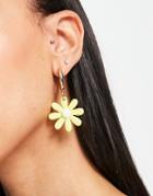 Monki Mara Daisy Earrings In Yellow-white