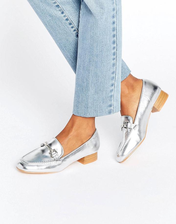 Truffle Snaffle Loafer - Silver