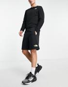 The North Face Coordinates Shorts In Black