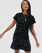 Daisy Street Mini Shift Dress With Peplum Hem In Vintage Ditsy Floral-black