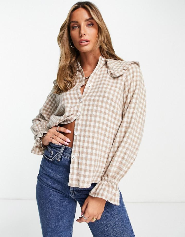 Trendyol Wide Collar Checked Shirt In Cream-white