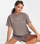 Reebok Waffle T-shirt In Taupe Brown Exclusive To Asos