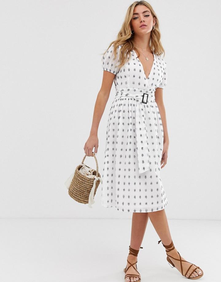 Boohoo Midi Dress With Puff Sleeve And Tie Waist In White With Blue Spot - White