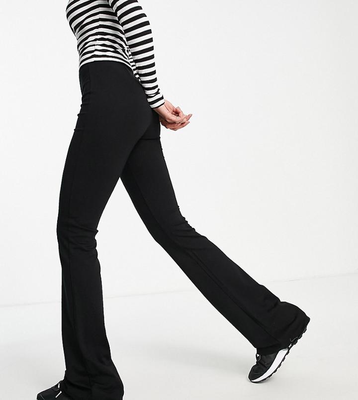 Vero Moda Tall Flared Jeans In Black