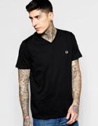 Fred Perry T-shirt With V Neck Laurel Wreath Logo - Black