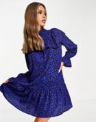 In The Style Smock Dress In Animal Print-blues