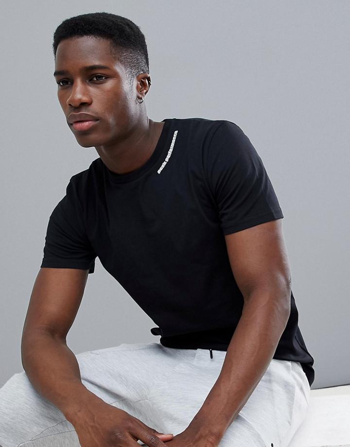 Peak Performance Sportswear T-shirt In Black - Black