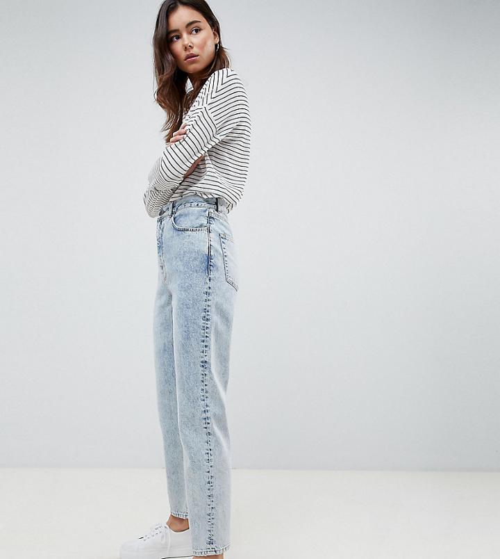 Asos Design Tall Barrel Leg Boyfriend Jeans In Bella Light Wash-blue