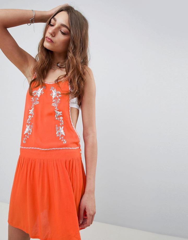 Kiss The Sky High Neck Embroidered Dress With Cut Out Sides - Red