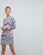 Ax Paris Long Sleeve Graphic Print Dress - White