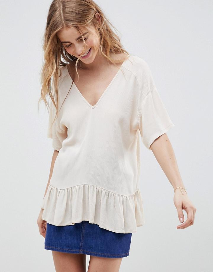Asos Design Ruffle Hem T-shirt In Crinkle - Pink