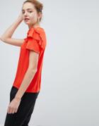 Daisy Street Cute T-shirt With Ruffle Shoulders - Red