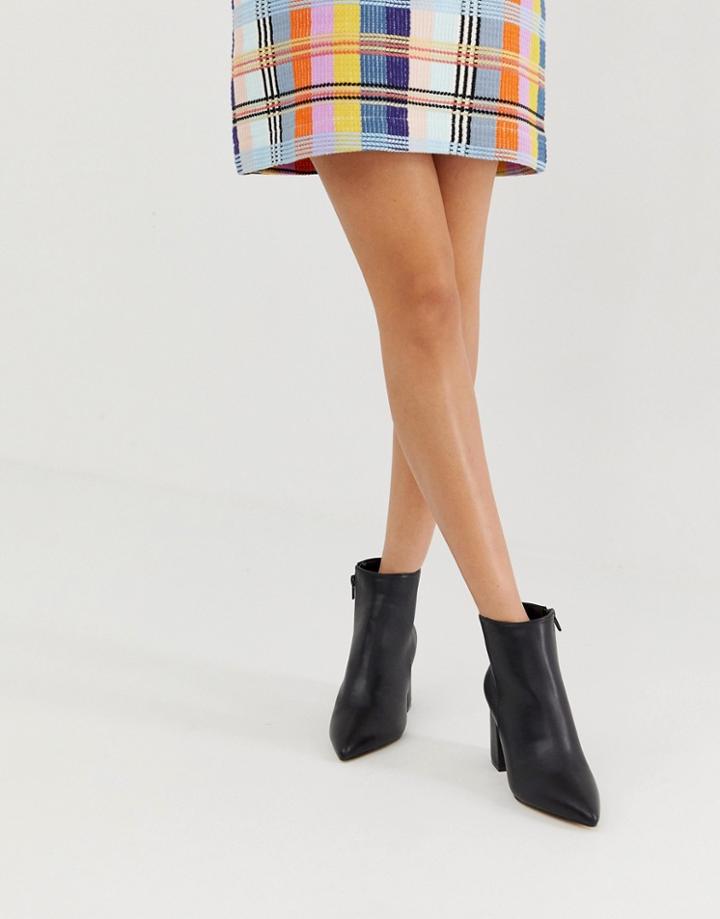 Miss Selfridge Pointed Heeled Boots In Black - Black
