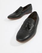 New Look Faux Leather Loafers With Embossed Detail In Black - Black