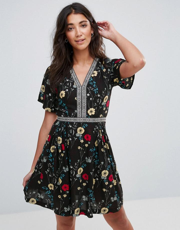 Trollied Dolly Boho Flow Mini Floral Tea Dress - Black