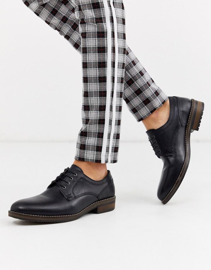 Red Tape Plain Leather Lace Up Shoe In Black
