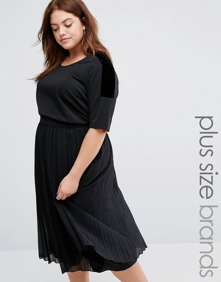 Junarose Short Sleeve Top With Velvet Shoulder Detail - Black