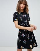 Warehouse Poppy Bunch Twist Front Skater Dress - Black