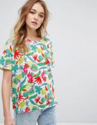 Pull & Bear Leaf Pattern T-shirt - White