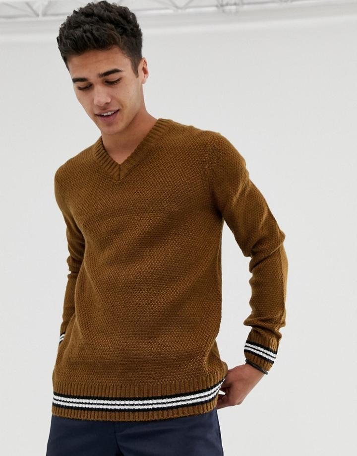 New Look V Neck Sweater With Tipping Detail In Tan - Brown