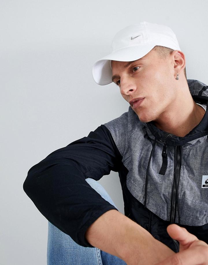 Nike Metal Swoosh Cap In White