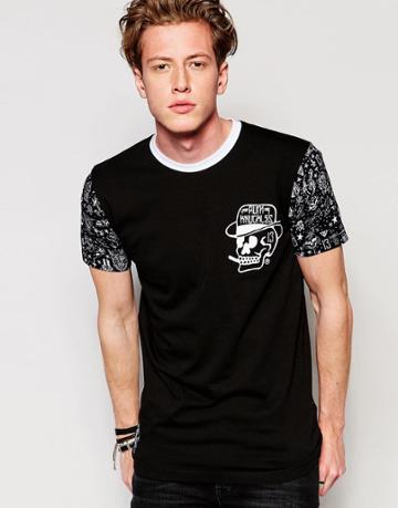 Rum Knuckles T-shirt Tattoo Sleeve - Black
