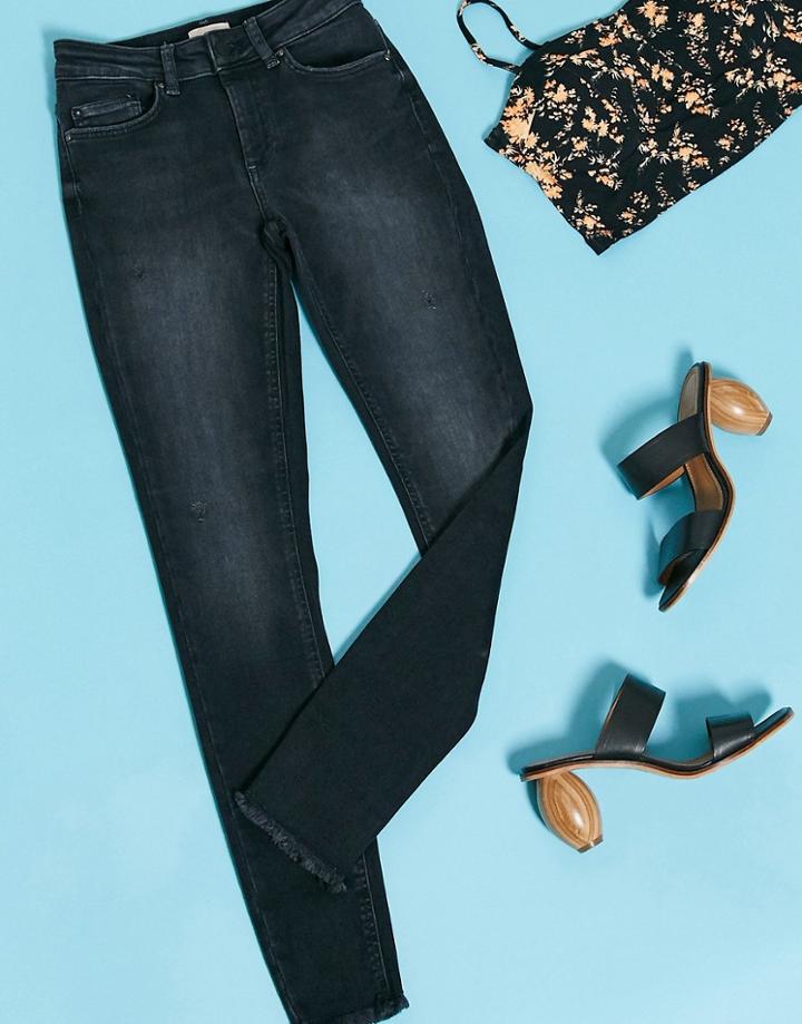 Only Blush Mid Waist Skinny Jeans In Black
