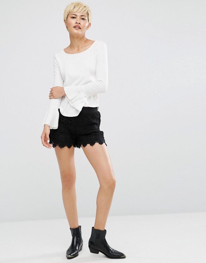 Minimum Corrina Shorts - Black