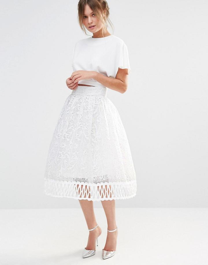 Chi Chi London Premium Lace Skirt With Cutwork Detail - White