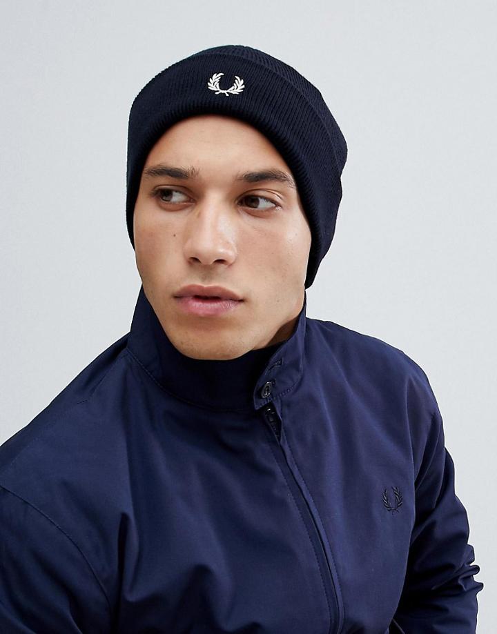 Fred Perry Merino Logo Wool Beanie In Navy - Navy
