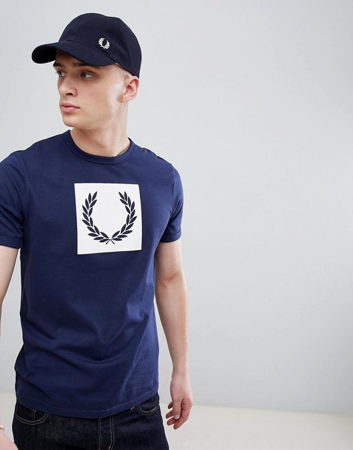 Fred Perry Laurel Wreath Print T-shirt In Navy - Navy