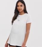 Asos Design Maternity T-shirt With Heart And Kisses Motif-white