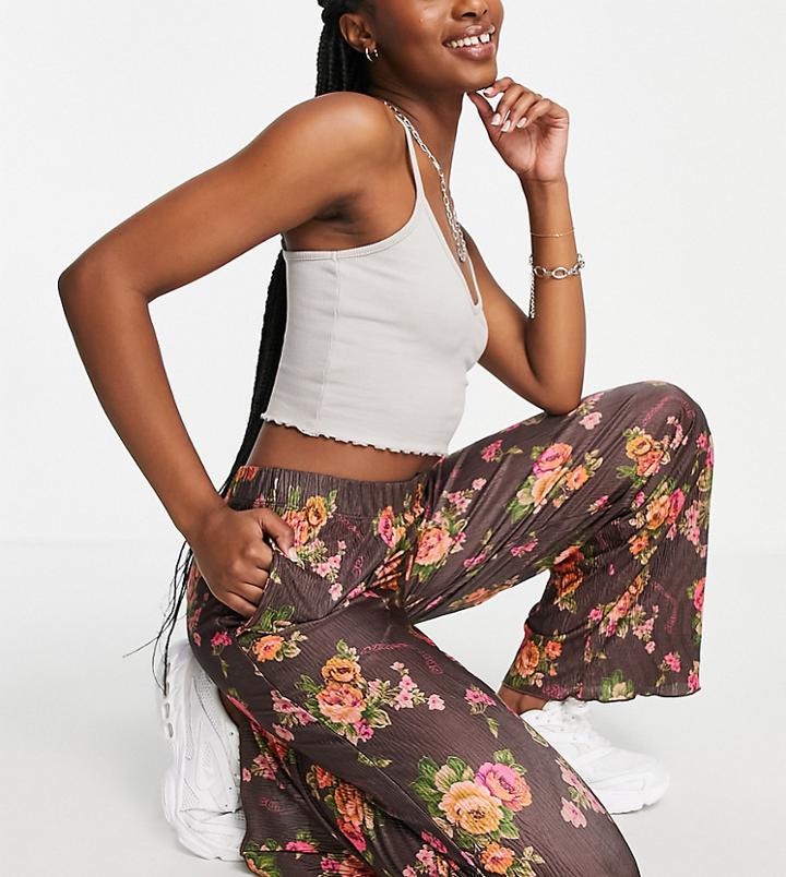 Collusion Floral Plisse Straight Leg Pant In Multi