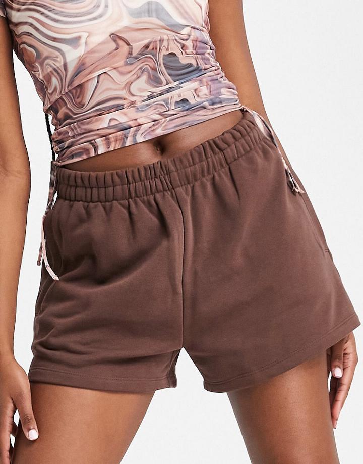 Weekday Kama Organic Cotton Shorts In Dark Brown