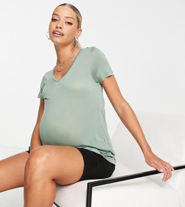Asos Design Maternity Relaxed V Neck T-shirt In Green