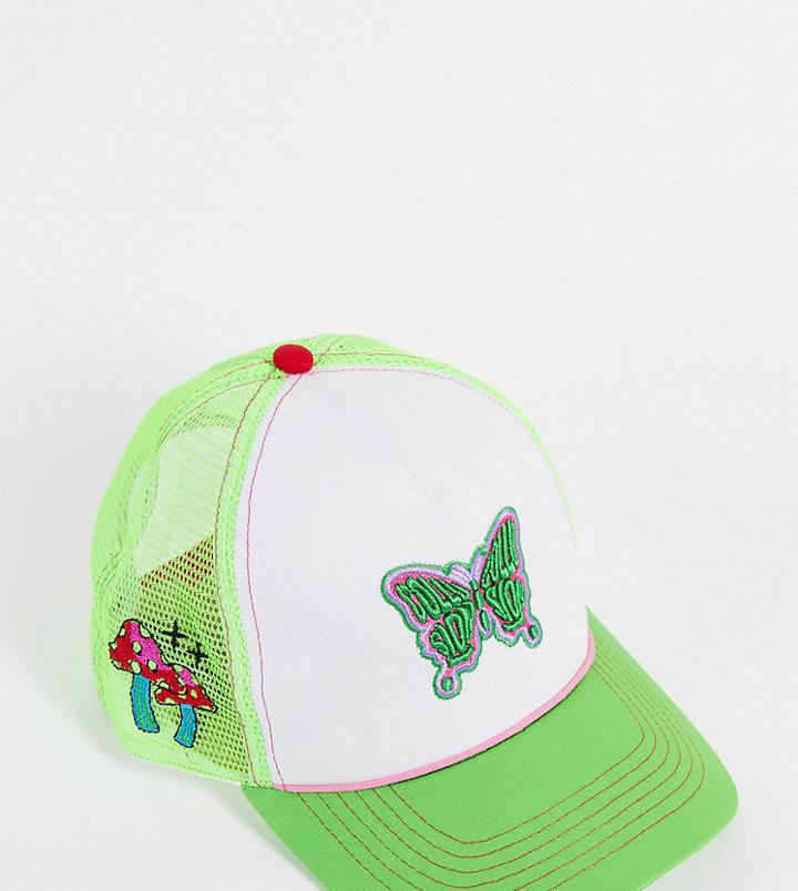 Collusion Unisex Trucker Cap-white