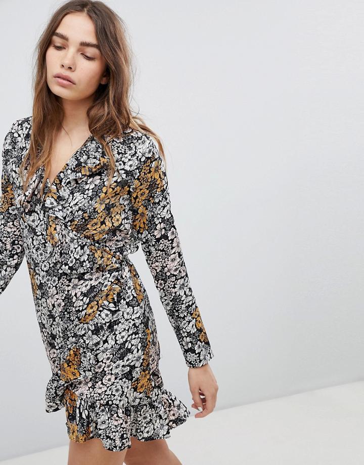 Stylenanda Wrap Dress In Floral - Black
