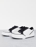 Pull & Bear Sneaker In White And Black