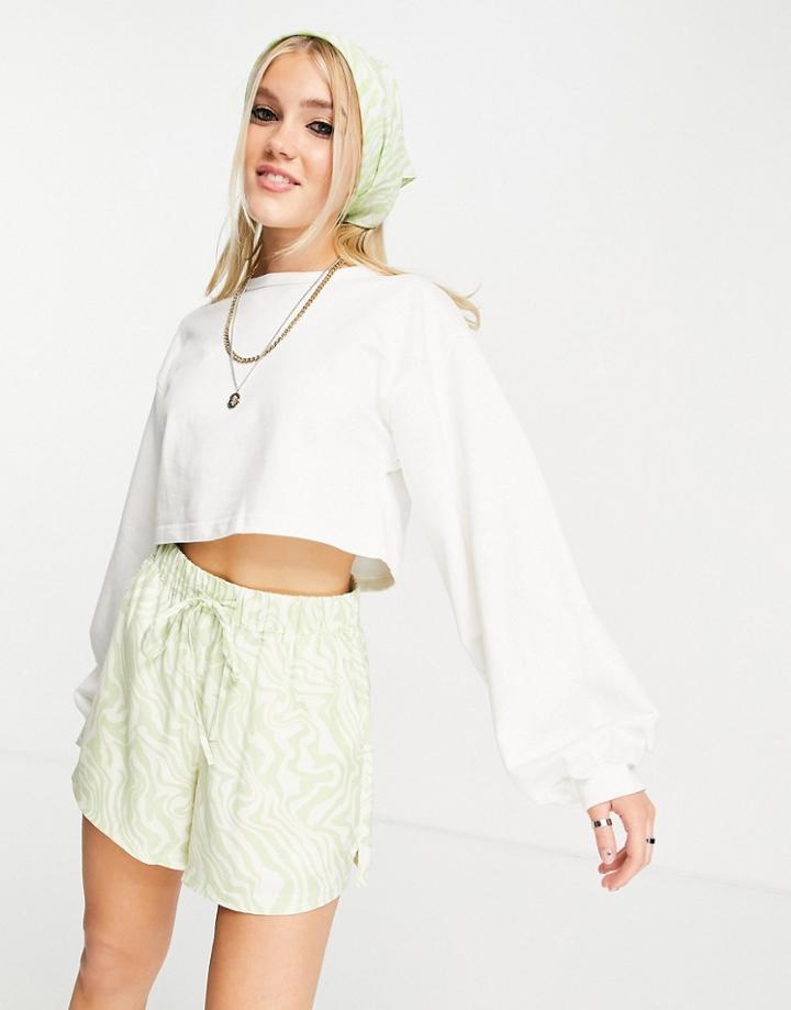 Urban Bliss Volume Sleeve Crop Sweater In White