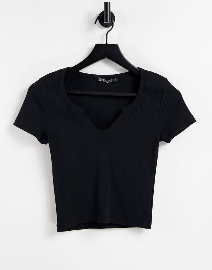 I Saw It First Basic Cotton Crop Top With Front Notch In Black