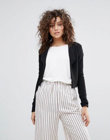 Lasula Cropped Blazer - Black
