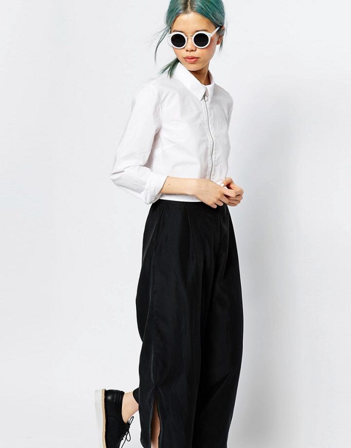 Monki Cropped Zip Through Shirt - White