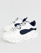 Bershka Monochrome Sneaker In White - White