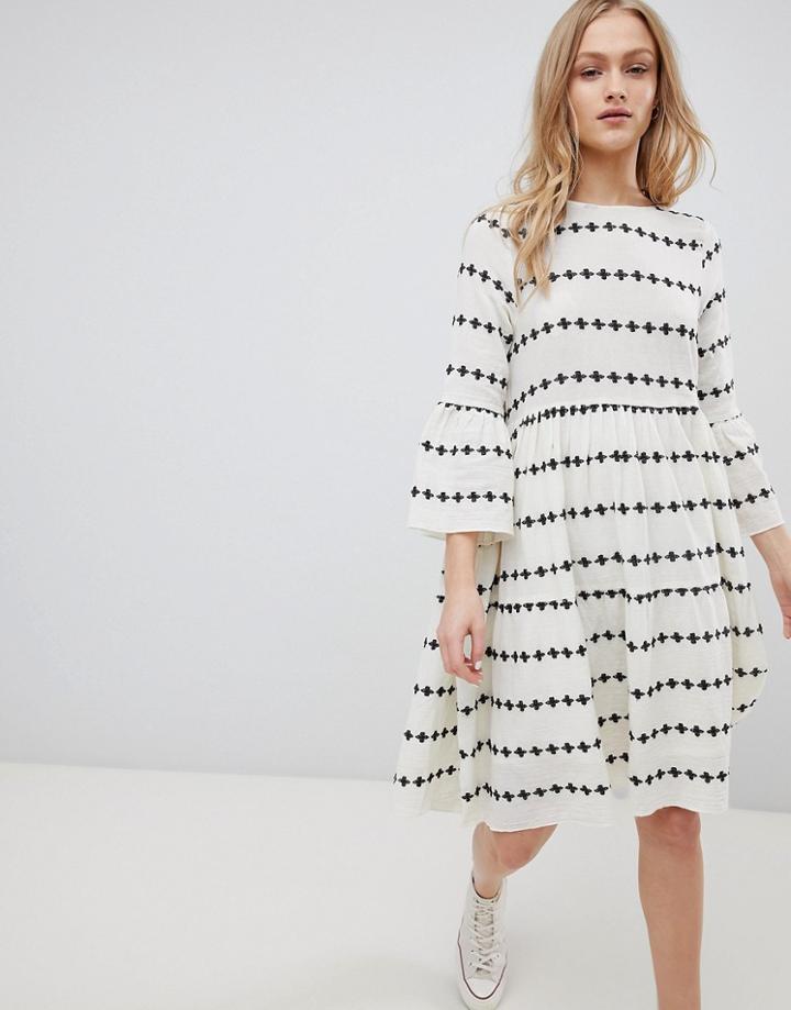 Leon And Harper Embroidered Smock Dress - Cream