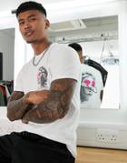Closure Graphic Print Front And Back T-shirt In White