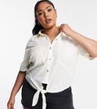 Asos Design Curve Linen Short Sleeve Shirt With Tie Front In Ivory-white