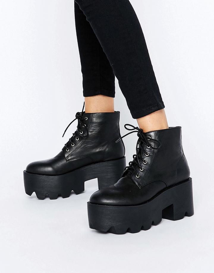 London Rebel Super Chunky Boot - Black
